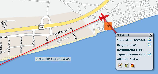 Avin aproximndose al aeropuerto de Barcelona-El Prat para aterrizar en la tercera pista, en configuracin este, sobrevolando dentro del horario nocturno y con un elevadsim impacto acstico (8 Noviembre 2011 - 23:54h)